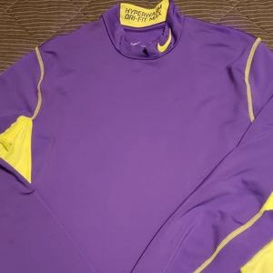 Nike Hyperwarm Dri Fit Shirt